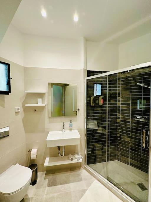 The Pearl Of Athens, 1 Km From The Acropolis Apartment Ngoại thất bức ảnh